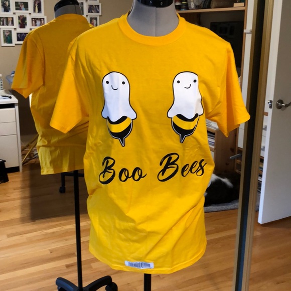 Tops - BOGO - NEW Halloween Themed Boo Bees Tee S